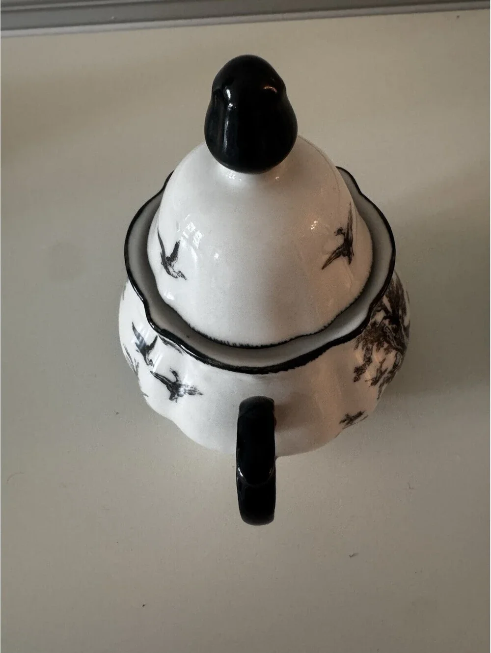 Aux Au Provence Tea/Coffee Pot. Vintage Rooster Pattern. Excellent Condition Set